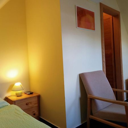 Hotel U Zeleneho Stromu - Zum Gruenen Baum Хренско Экстерьер фото